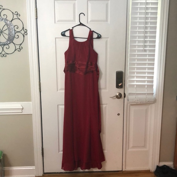 David's Bridal Dresses & Skirts - David’s Bridal Bridesmaid Dress (wore once)